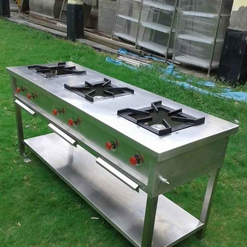 Three Burner Range 1